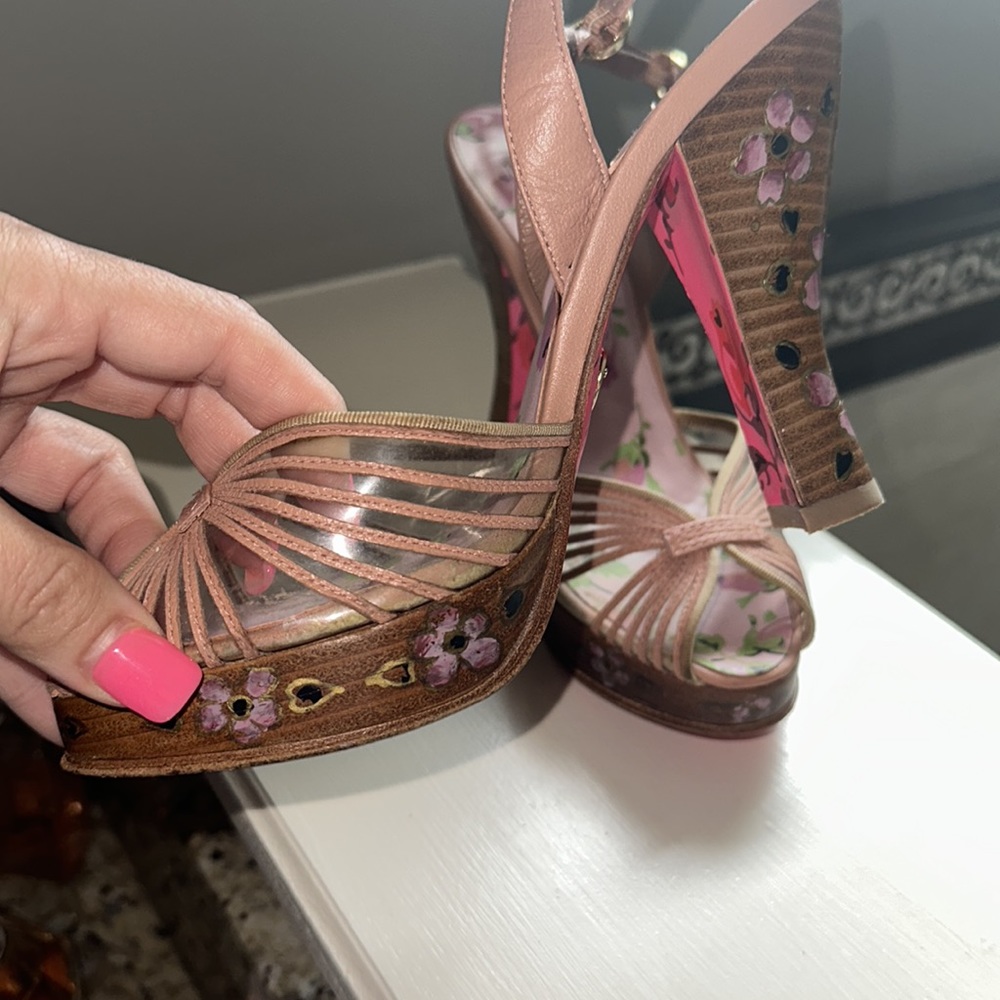 Betsey Johnson💕💗 Super Cute Heels!! 7.5 - Picture 5 of 9